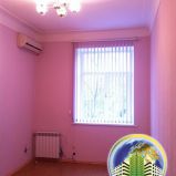 Продается 4-х комнатная квартира по пр. Азовский. «Сталинка».